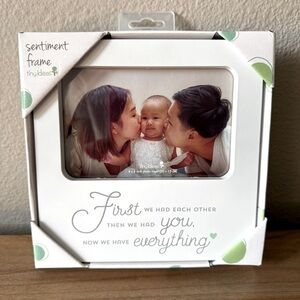 NWT Sentiment picture frame